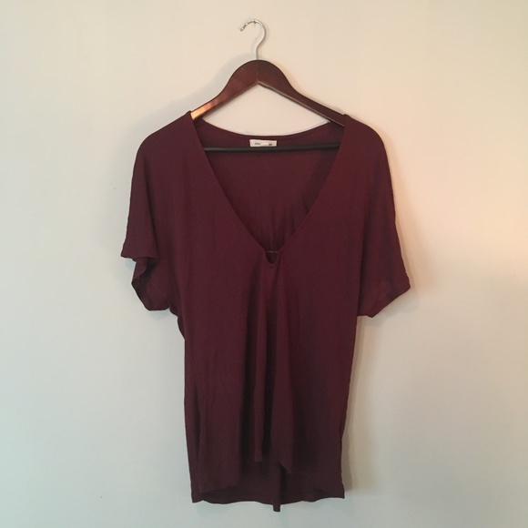 UO Silence + Noise Maroon Top V Neck - Picture 1 of 4